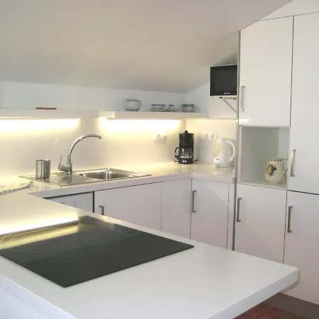 Lacy Golf (adults Only) Appartement